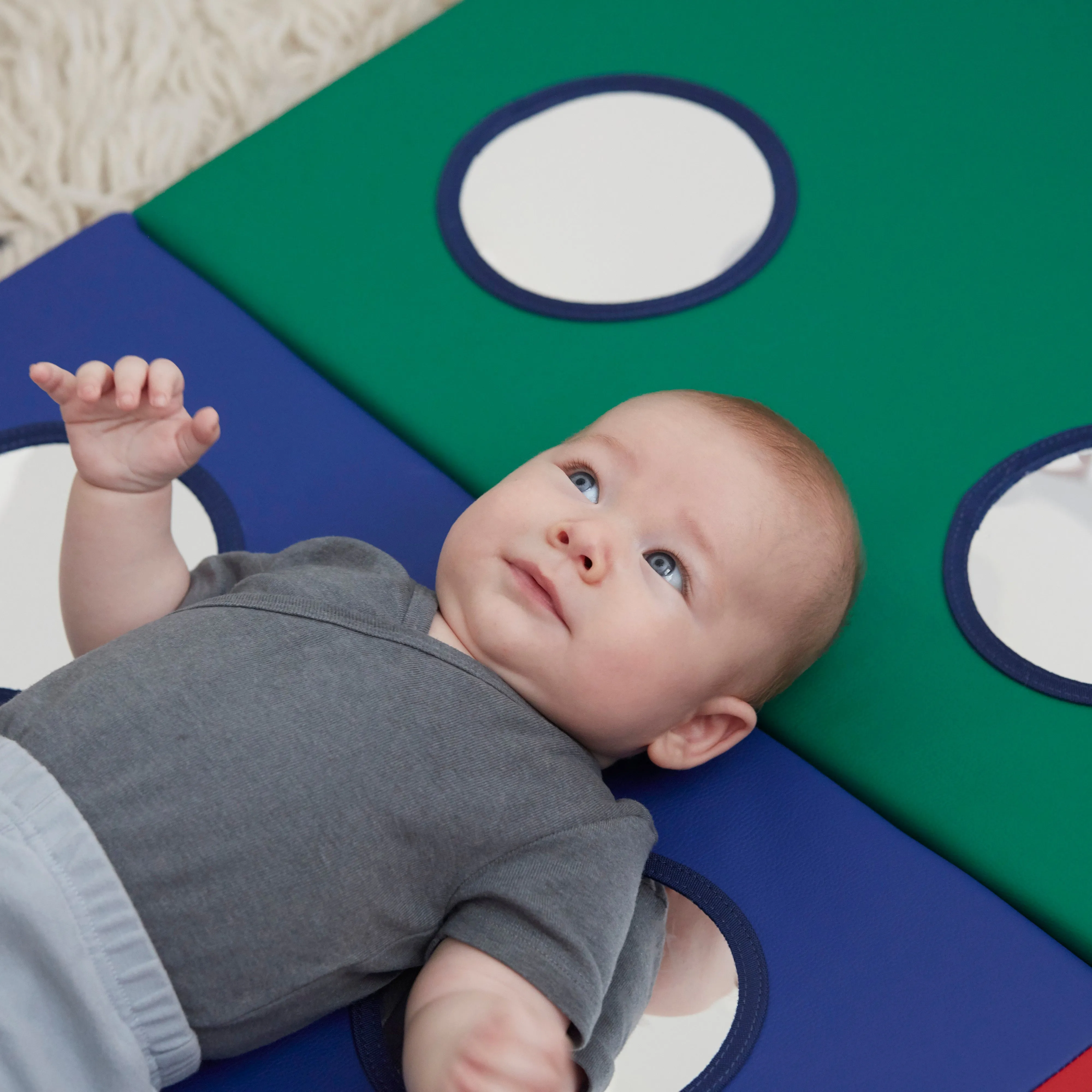 123 Look At Me Counting Activity Mat with Sensory Mirrors