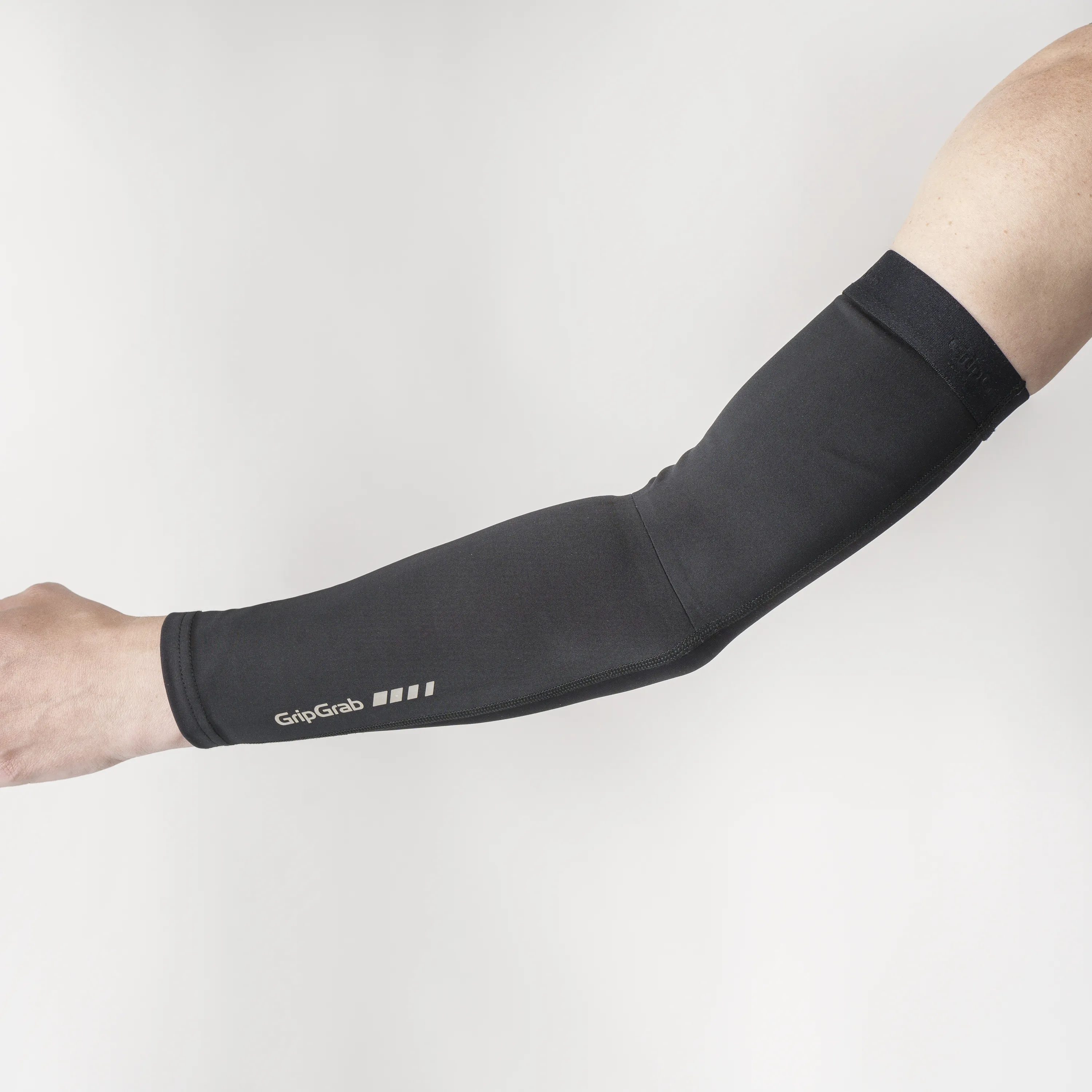 Gripgrab AquaRepel 2 Water-Resistant Arm Warmers Black | Buy Gripgrab AquaRepel 2 Water-Resistant Arm Warmers Black here | Outnorth