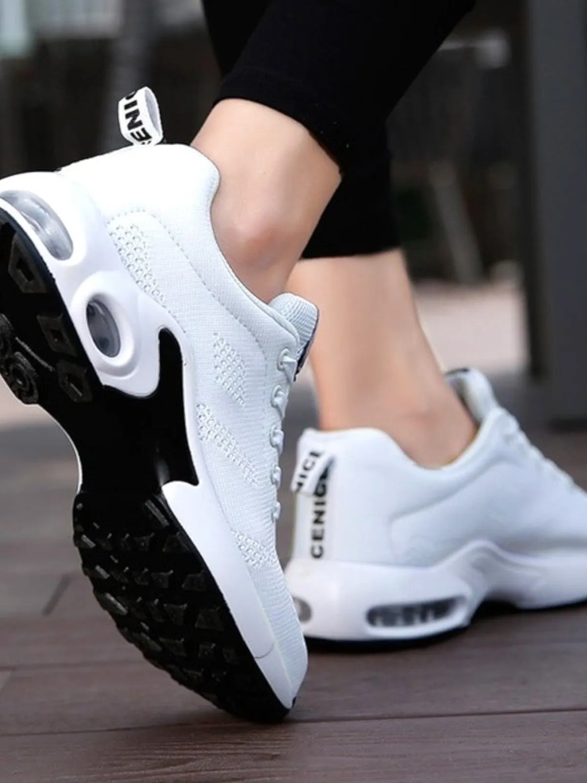 Nova Orthopedic Comfortable Sneakers