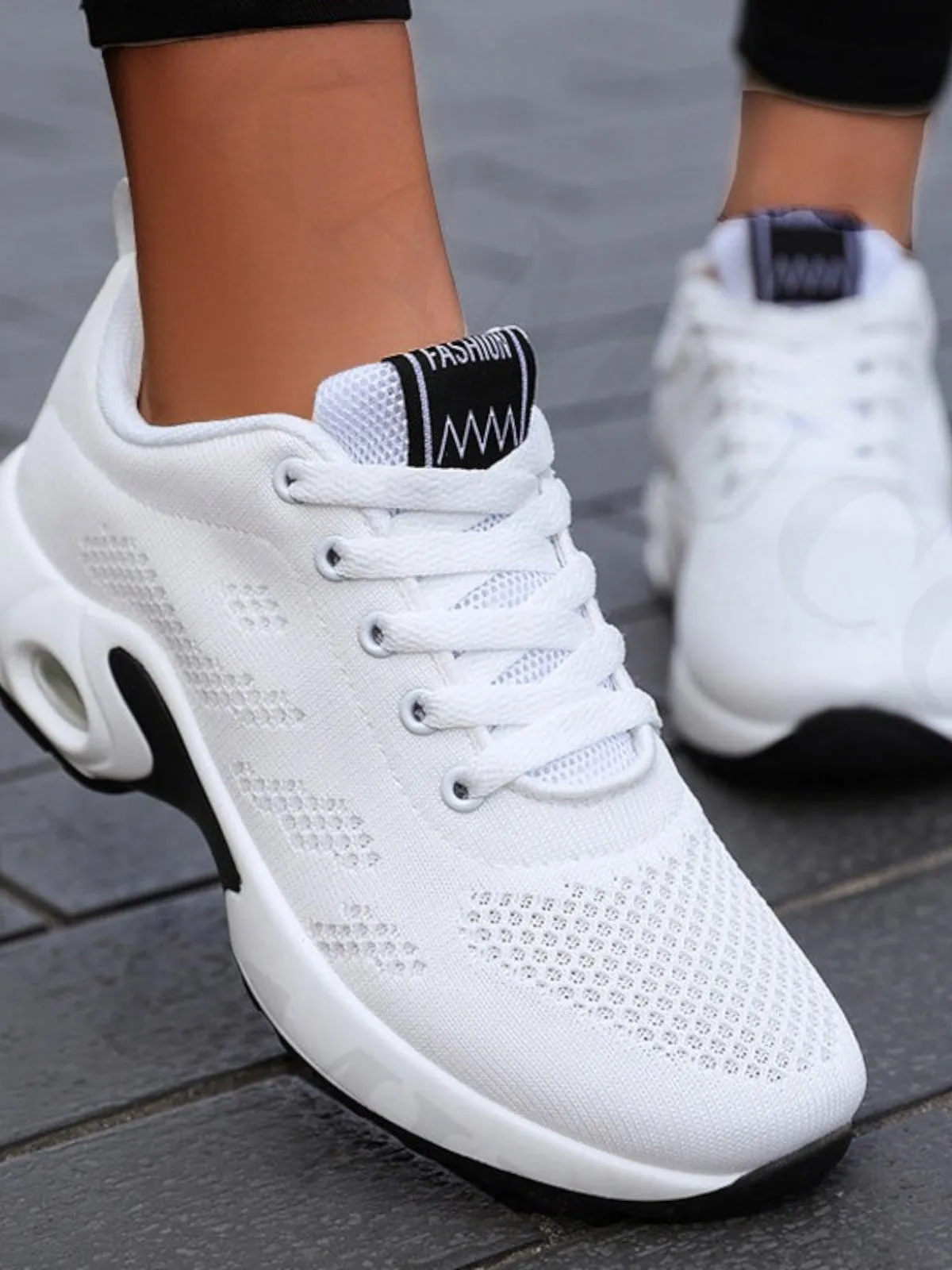 Nova Orthopedic Comfortable Sneakers