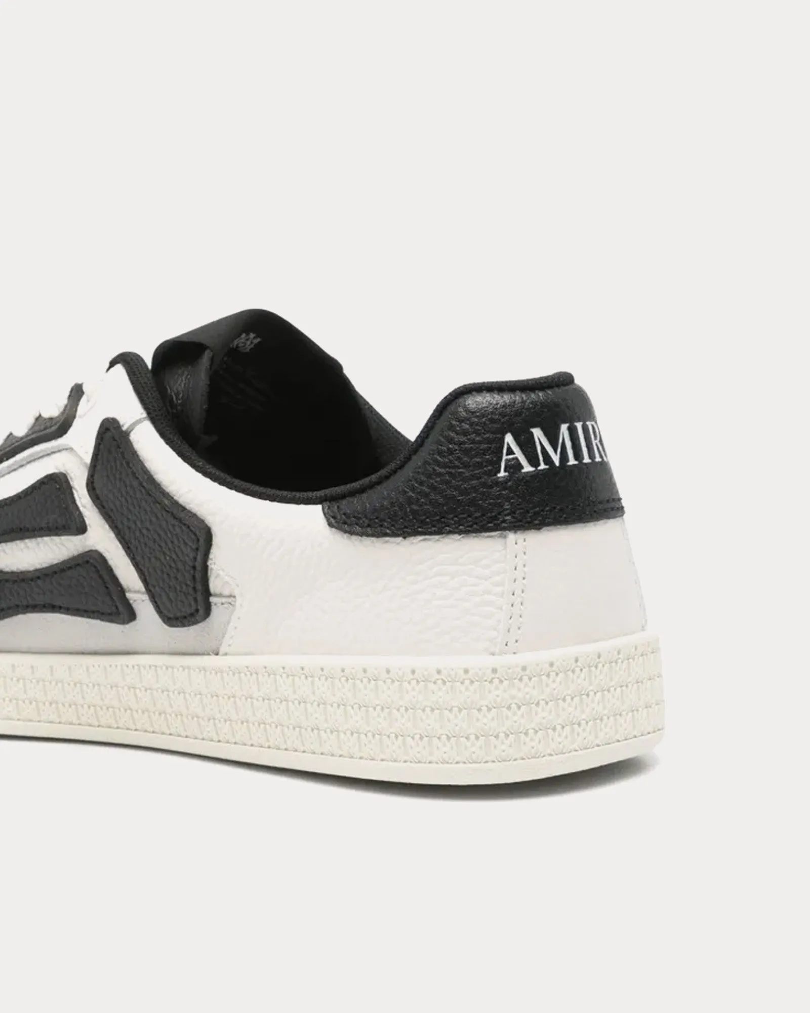 Pacific Bones White / Black Low Top Sneakers