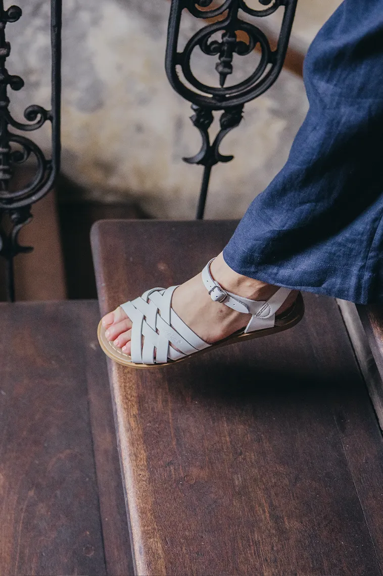Salt Water Retro