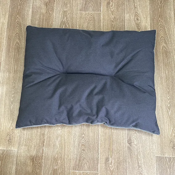 SAMPLE SALE: Charcoal Oxford Pillow Bed