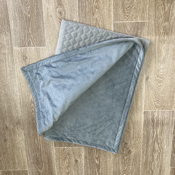 SAMPLE SALE: Quilted Material Grey Pet Blanket
