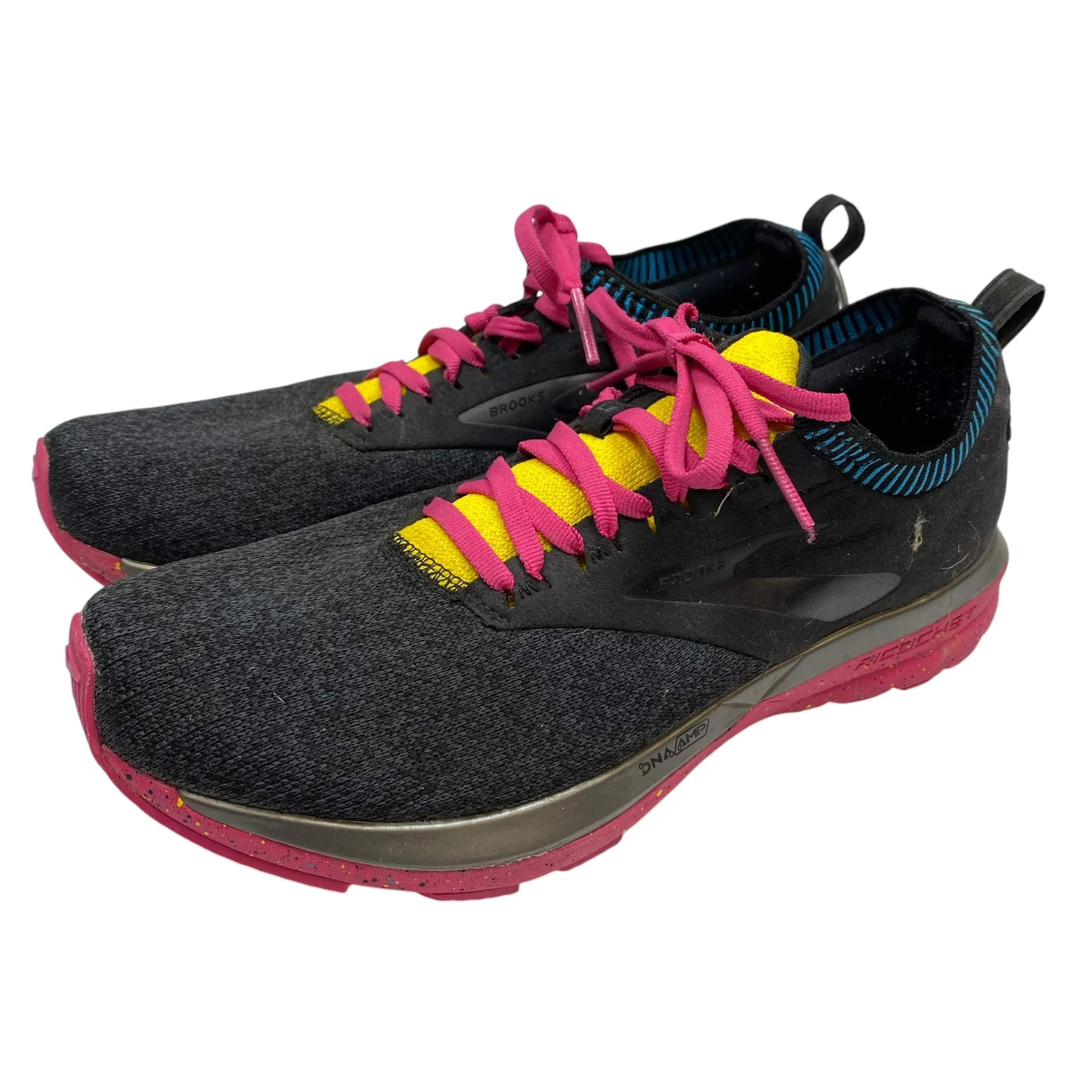 Shoes Athletic By Brooks In Black & Pink, Size: 10