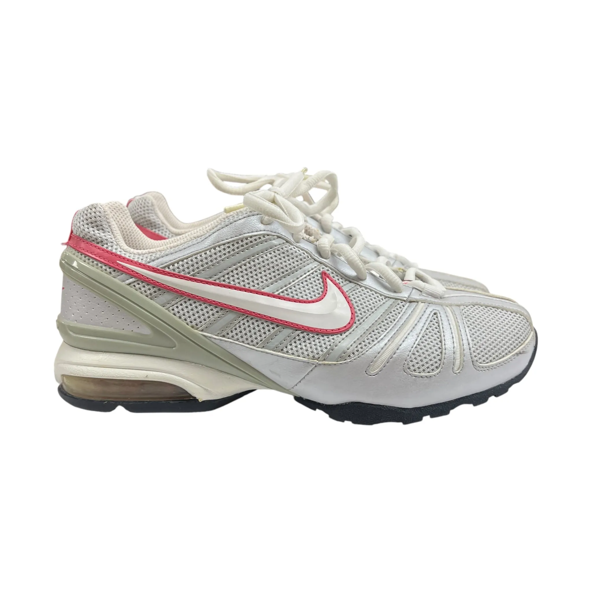 SHOES ATHLETIC by NIKE In WHITE, Size: 6.5