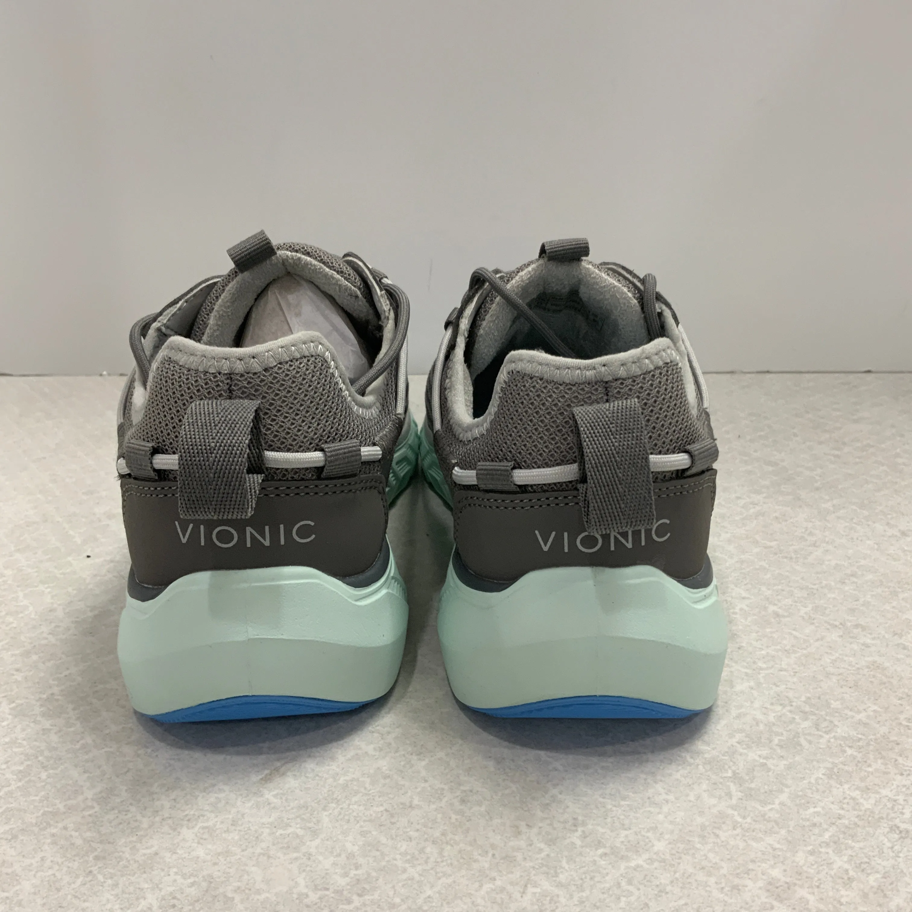 Shoes Athletic By Vionic In Grey, Size: 6