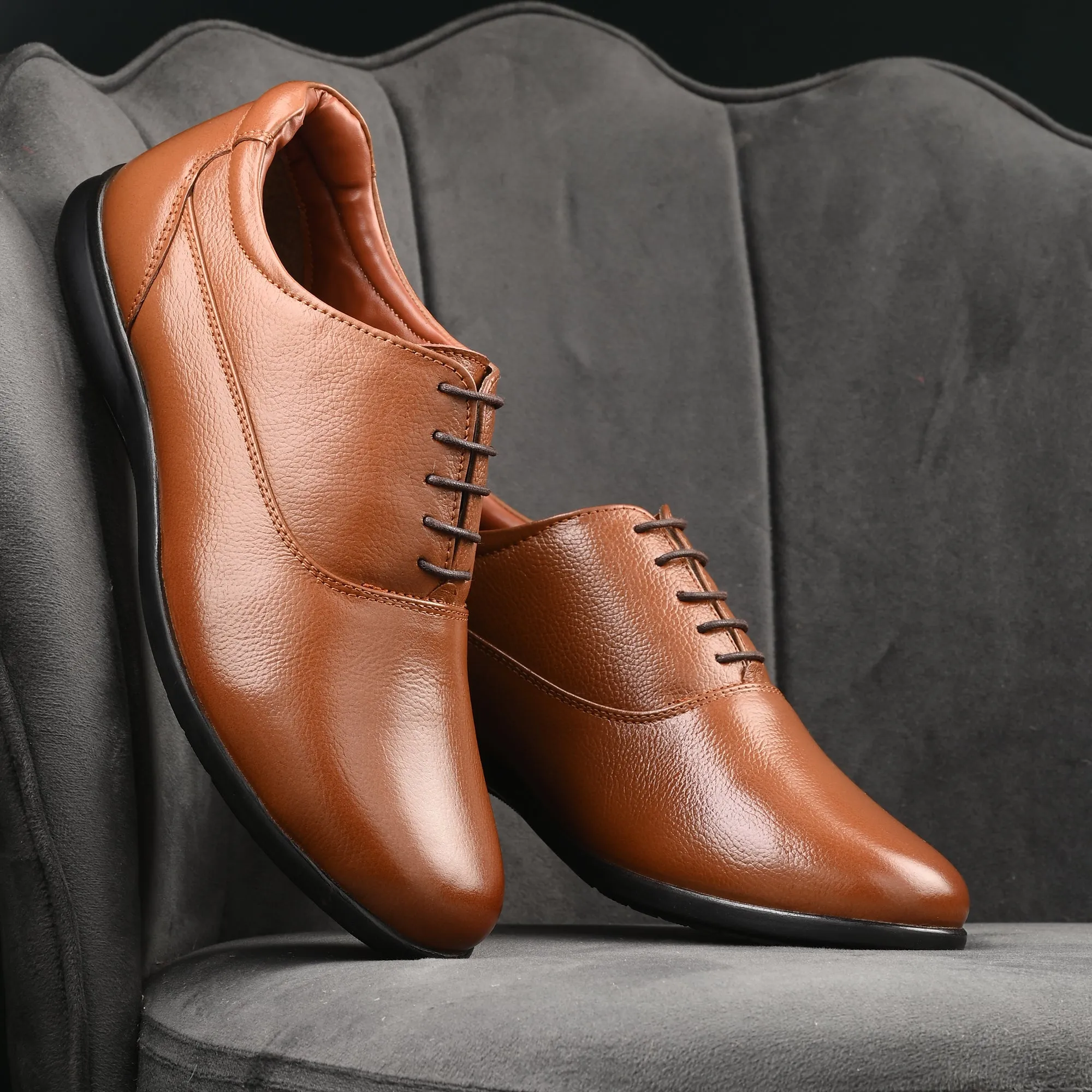 Svelte Oxford Full Grain Leather Derby Lace Ups
