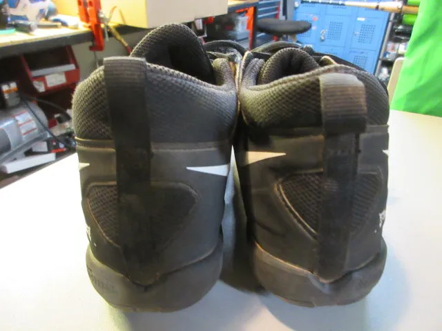 Used Nike Alpha Cleats Size 5