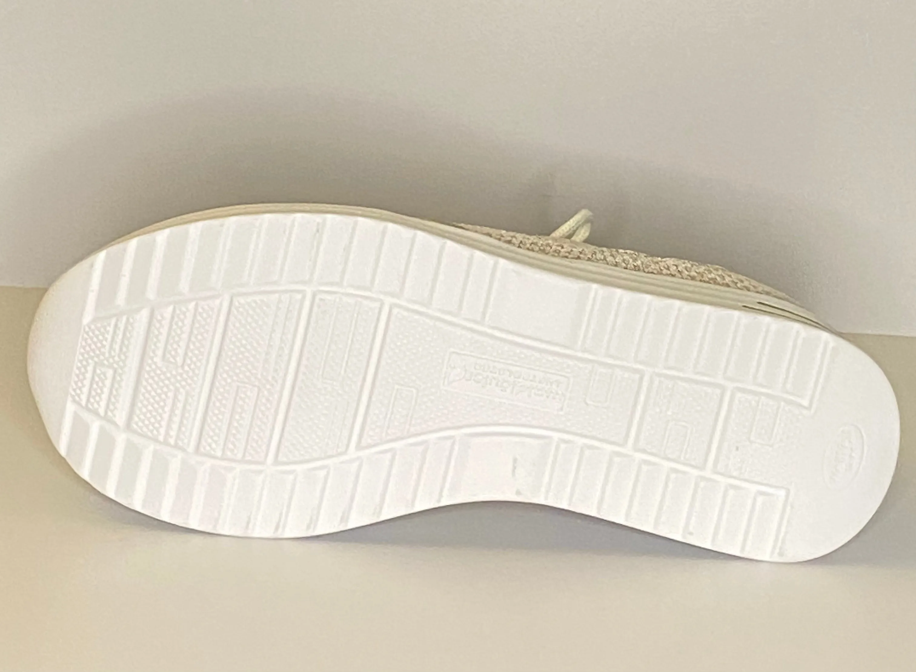 Waldlaufer 755004 313 396  Platinum Metallic Trainers
