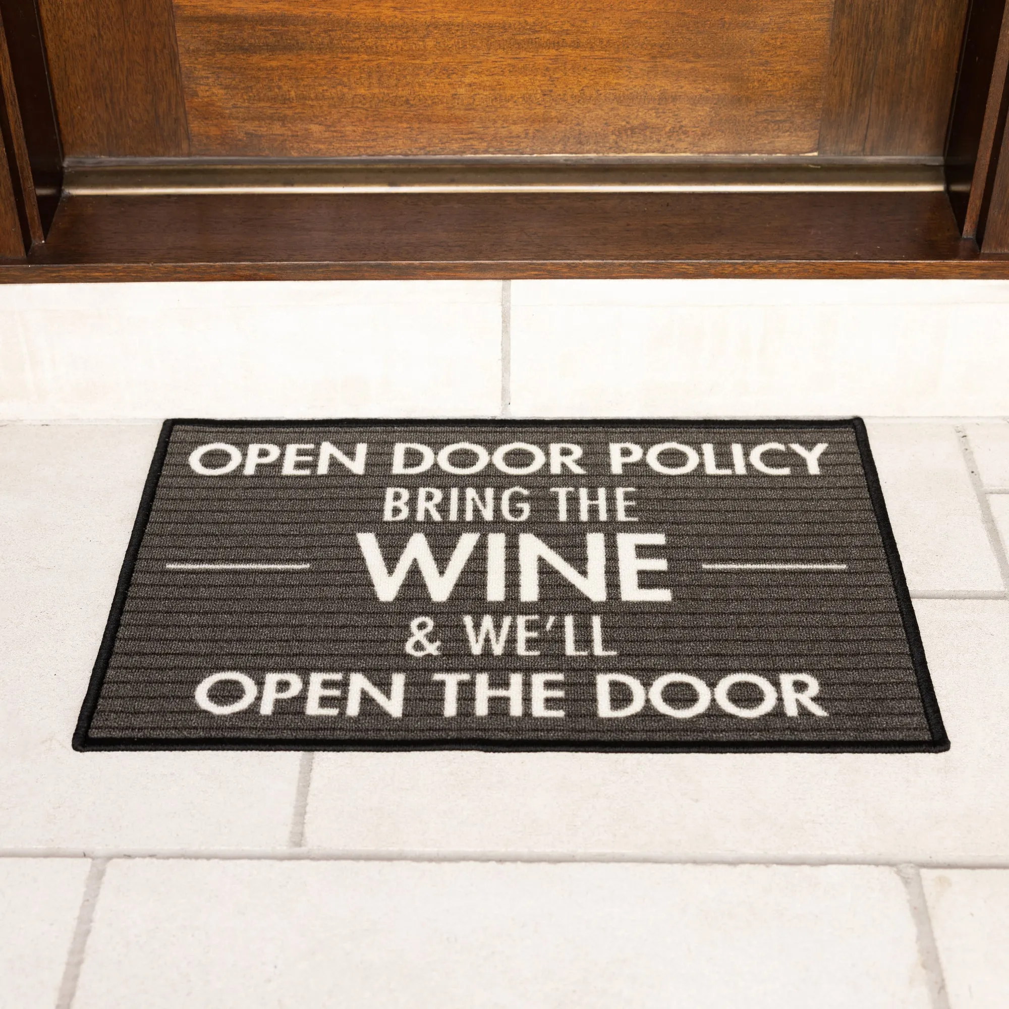 Wine 27.5" x 17.75" Floor Mat