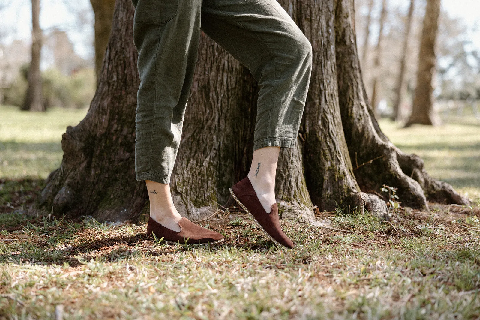 Women's Barefoot Grounding Slip-on Shoes / Redwood by Raum